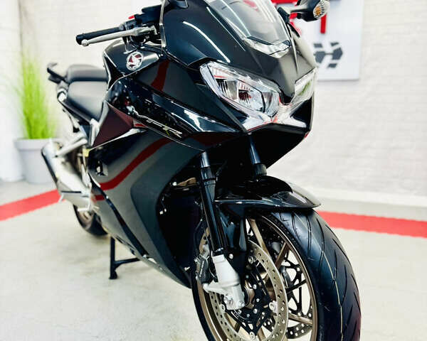 Чорний Хонда VFR 800F Interceptor, об'ємом двигуна 0.8 л та пробігом 1 тис. км за 10500 $, фото 1 на Automoto.ua