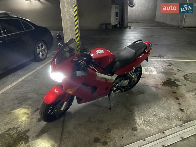 Червоний Хонда VFR 800F Interceptor, об'ємом двигуна 0.8 л та пробігом 41 тис. км за 4300 $, фото 1 на Automoto.ua