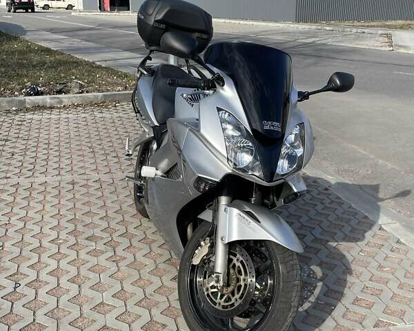 Сірий Хонда VFR 800F Interceptor, об'ємом двигуна 0.78 л та пробігом 44 тис. км за 4000 $, фото 1 на Automoto.ua