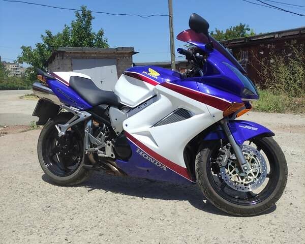 Синій Хонда VFR 800F Interceptor, об'ємом двигуна 0 л та пробігом 38 тис. км за 5300 $, фото 1 на Automoto.ua