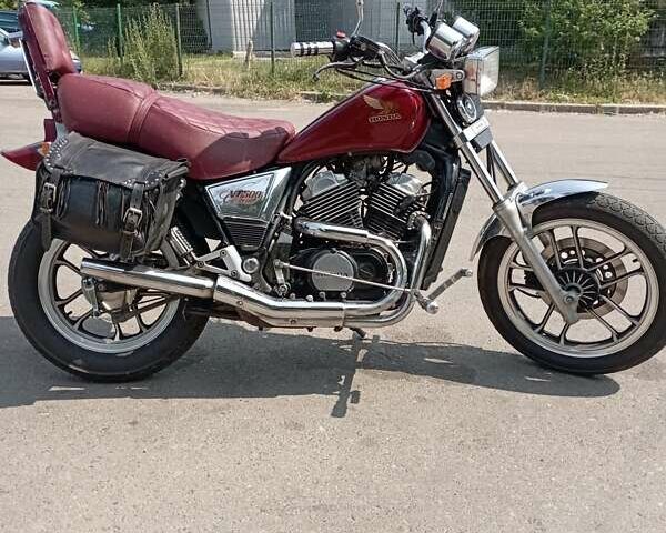 Красный Хонда VT 500C, объемом двигателя 0 л и пробегом 43 тыс. км за 3400 $, фото 1 на Automoto.ua