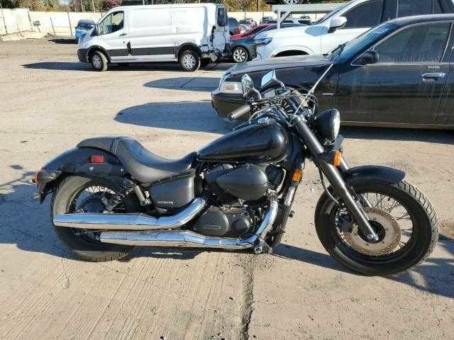 Хонда VT 750, объемом двигателя 0 л и пробегом 0 тыс. км за 1000 $, фото 1 на Automoto.ua