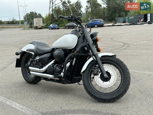Белый Хонда VT 750C, объемом двигателя 0.75 л и пробегом 15 тыс. км за 8000 $, фото 1 на Automoto.ua