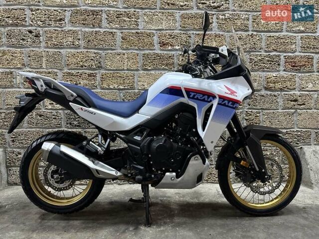 Хонда XL 750 Transalp, об'ємом двигуна 0 л та пробігом 3 тис. км за 9900 $, фото 1 на Automoto.ua