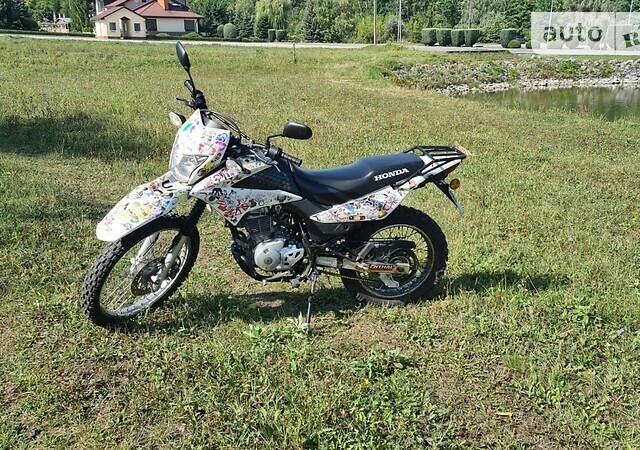 Білий Хонда XR 150, об'ємом двигуна 0.15 л та пробігом 20 тис. км за 1900 $, фото 1 на Automoto.ua