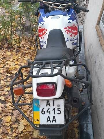 Білий Хонда XRV 750 Africa Twin, об'ємом двигуна 0.74 л та пробігом 72 тис. км за 2600 $, фото 1 на Automoto.ua