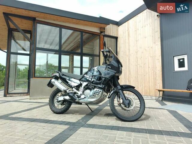 Чорний Хонда XRV 750 Africa Twin, об'ємом двигуна 0.75 л та пробігом 51 тис. км за 4500 $, фото 1 на Automoto.ua
