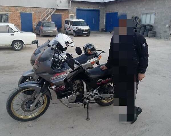 Черный Hongda Люкс, объемом двигателя 0 л и пробегом 80 тыс. км за 2200 $, фото 1 на Automoto.ua