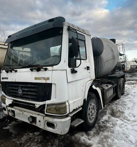 Білий Хово A7, об'ємом двигуна 0 л та пробігом 365 тис. км за 15000 $, фото 1 на Automoto.ua