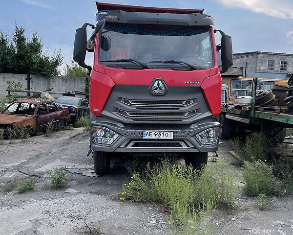 Красный Хово T7H, объемом двигателя 0 л и пробегом 87 тыс. км за 51000 $, фото 1 на Automoto.ua