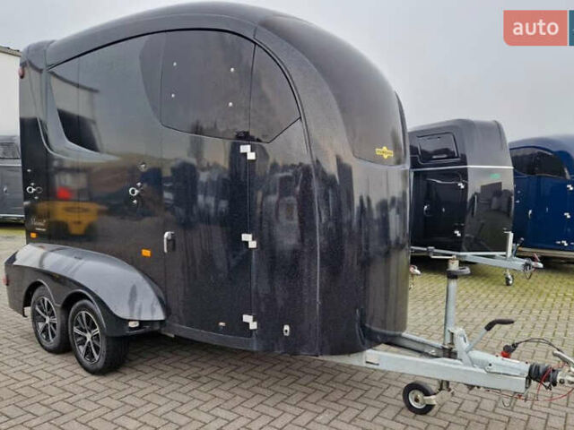 Черный Хумбаур Maximus, объемом двигателя 0 л и пробегом 17 тыс. км за 17750 $, фото 1 на Automoto.ua