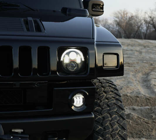 Чорний Хаммер Н2, об'ємом двигуна 6.2 л та пробігом 67 тис. км за 67000 $, фото 1 на Automoto.ua