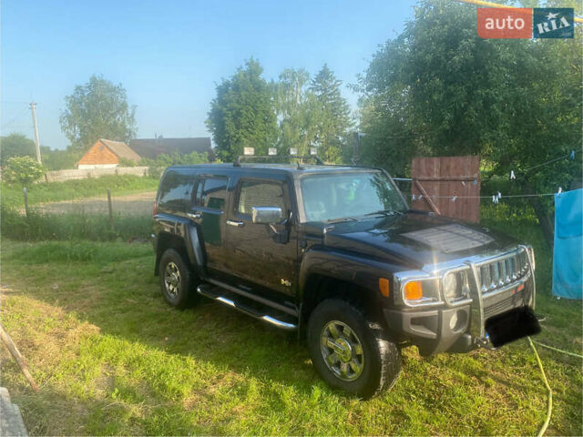 Черный Хаммер Н3, объемом двигателя 3.5 л и пробегом 150 тыс. км за 11000 $, фото 1 на Automoto.ua