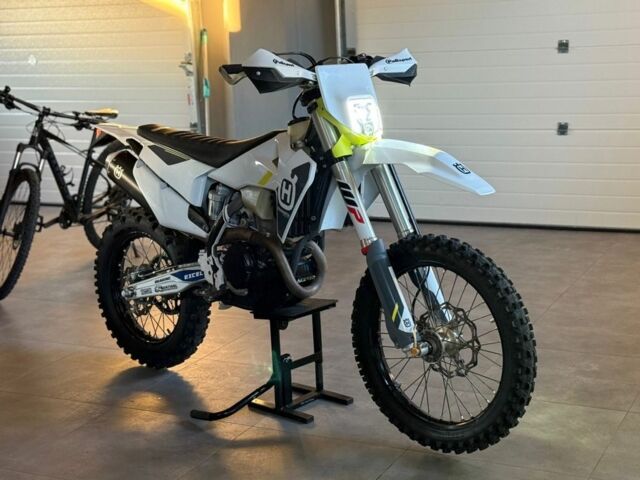 Хускварна Другая, объемом двигателя 0.35 л и пробегом 0 тыс. км за 6999 $, фото 1 на Automoto.ua