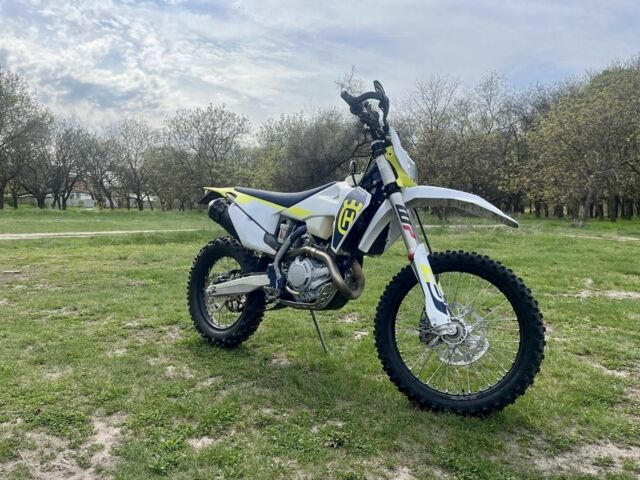 Хускварна Інша, об'ємом двигуна 0.45 л та пробігом 0 тис. км за 8500 $, фото 1 на Automoto.ua