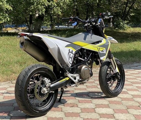 Хускварна Другая, объемом двигателя 0.7 л и пробегом 0 тыс. км за 4300 $, фото 1 на Automoto.ua