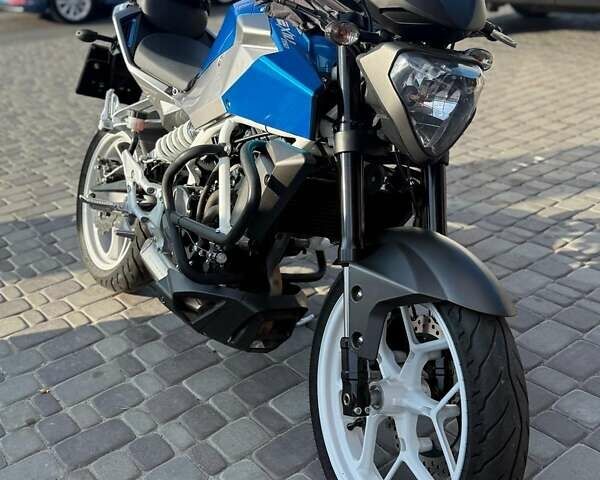 Синий Хьюсонг Exiv, объемом двигателя 0 л и пробегом 4 тыс. км за 3000 $, фото 1 на Automoto.ua