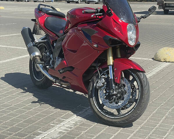 Білий Хьюсонг GT 650R, об'ємом двигуна 0.65 л та пробігом 26 тис. км за 2900 $, фото 1 на Automoto.ua