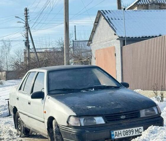 Белый Хендай Акцент, объемом двигателя 0 л и пробегом 3 тыс. км за 578 $, фото 1 на Automoto.ua