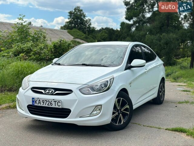 Білий Хендай Акцент, об'ємом двигуна 1.6 л та пробігом 192 тис. км за 7999 $, фото 1 на Automoto.ua