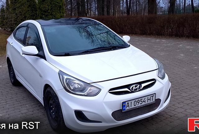 Білий Хендай Акцент, об'ємом двигуна 1.4 л та пробігом 95 тис. км за 8100 $, фото 1 на Automoto.ua