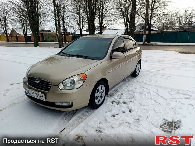 Бежевый Хендай Акцент, объемом двигателя 1.6 л и пробегом 235 тыс. км за 6200 $, фото 1 на Automoto.ua