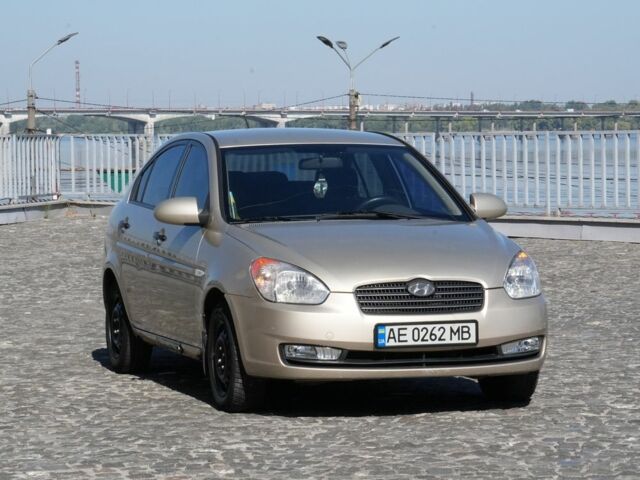 Бежевий Хендай Акцент, об'ємом двигуна 1.5 л та пробігом 335 тис. км за 4350 $, фото 1 на Automoto.ua