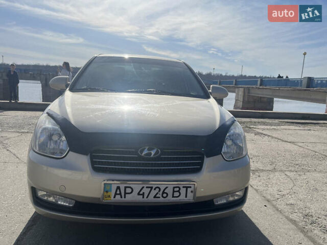 Бежевий Хендай Акцент, об'ємом двигуна 1.4 л та пробігом 206 тис. км за 5400 $, фото 1 на Automoto.ua