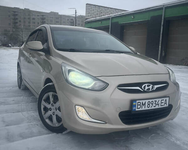 Бежевий Хендай Акцент, об'ємом двигуна 1.4 л та пробігом 110 тис. км за 7400 $, фото 1 на Automoto.ua