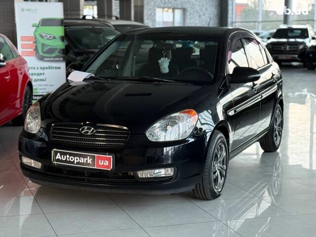 Черный Хендай Акцент, объемом двигателя 1.4 л и пробегом 222 тыс. км за 6090 $, фото 1 на Automoto.ua