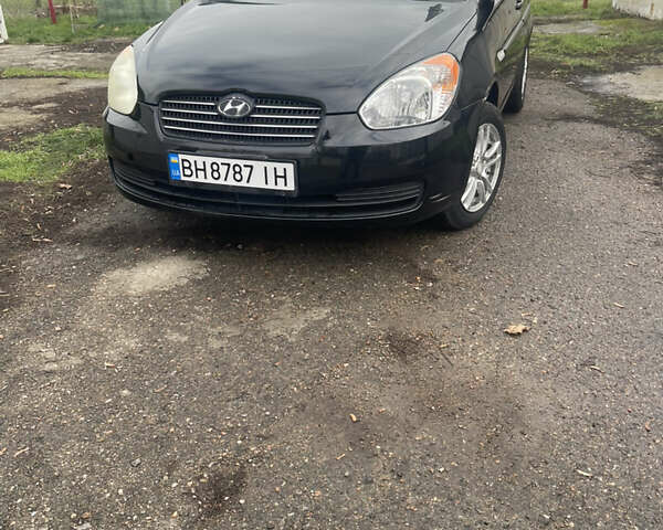 Черный Хендай Акцент, объемом двигателя 1.4 л и пробегом 190 тыс. км за 4600 $, фото 1 на Automoto.ua