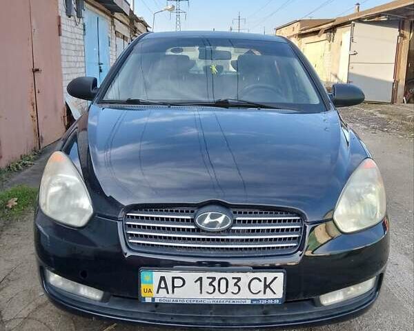 Черный Хендай Акцент, объемом двигателя 1.49 л и пробегом 208 тыс. км за 4600 $, фото 1 на Automoto.ua