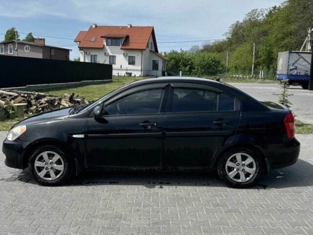 Черный Хендай Акцент, объемом двигателя 1.4 л и пробегом 360 тыс. км за 3400 $, фото 1 на Automoto.ua