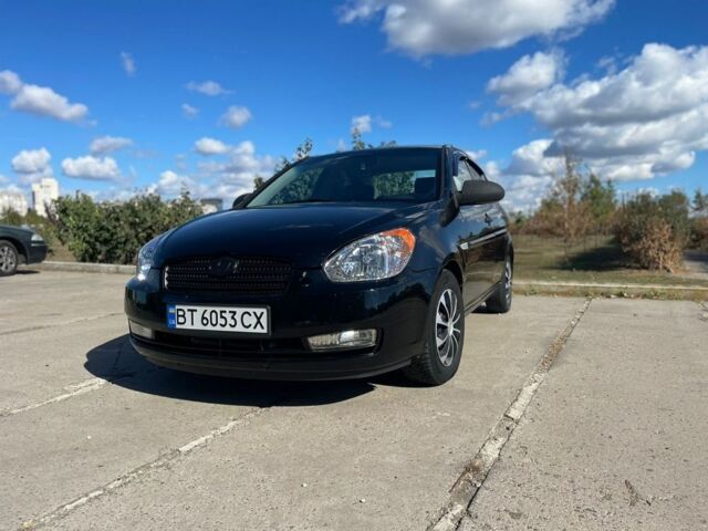 Черный Хендай Акцент, объемом двигателя 1.5 л и пробегом 237 тыс. км за 4000 $, фото 1 на Automoto.ua