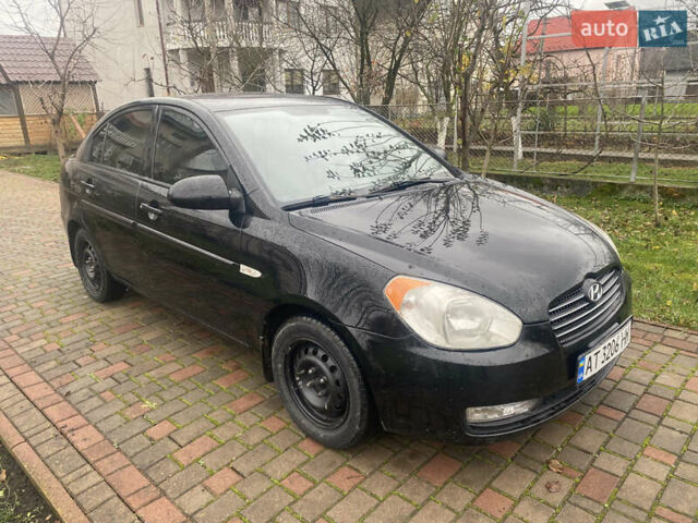 Черный Хендай Акцент, объемом двигателя 1.4 л и пробегом 257 тыс. км за 3500 $, фото 1 на Automoto.ua