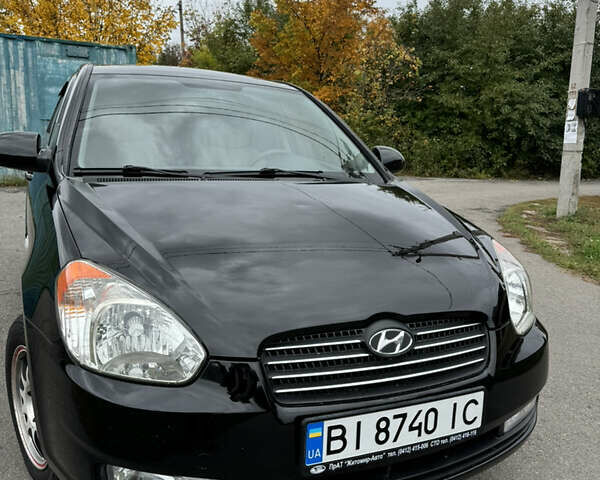 Черный Хендай Акцент, объемом двигателя 1.49 л и пробегом 198 тыс. км за 5800 $, фото 1 на Automoto.ua