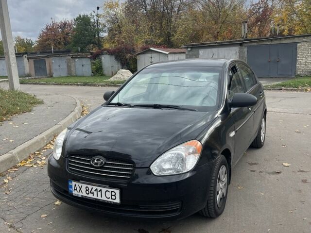 Чорний Хендай Акцент, об'ємом двигуна 1.4 л та пробігом 3 тис. км за 5200 $, фото 1 на Automoto.ua