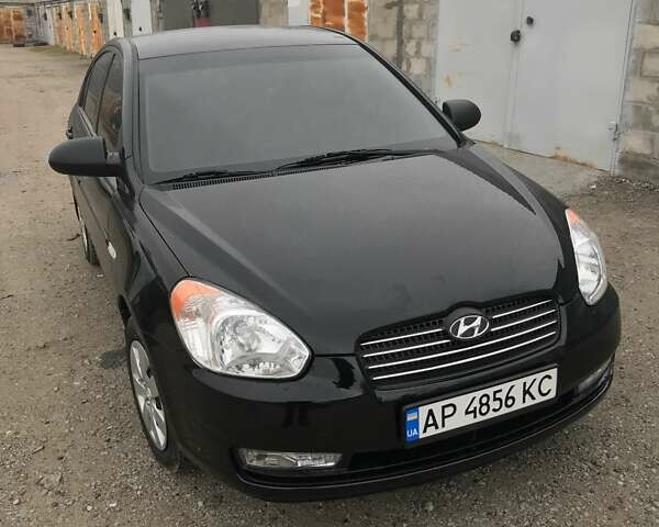 Чорний Хендай Акцент, об'ємом двигуна 1.4 л та пробігом 87 тис. км за 6500 $, фото 1 на Automoto.ua