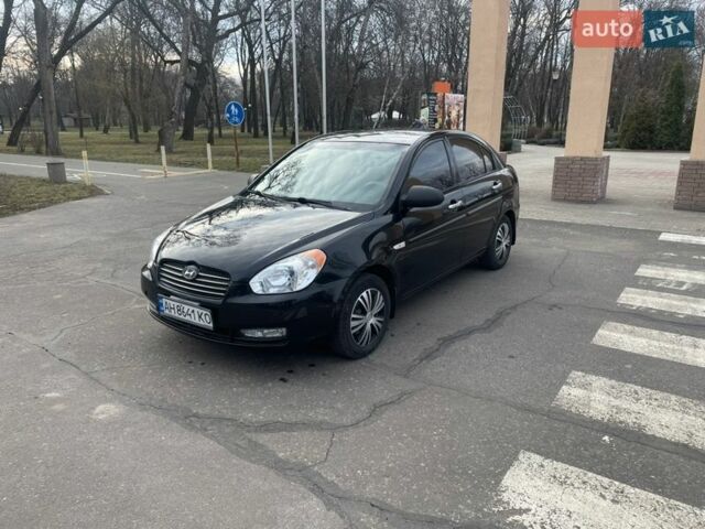 Черный Хендай Акцент, объемом двигателя 1.4 л и пробегом 212 тыс. км за 4300 $, фото 1 на Automoto.ua