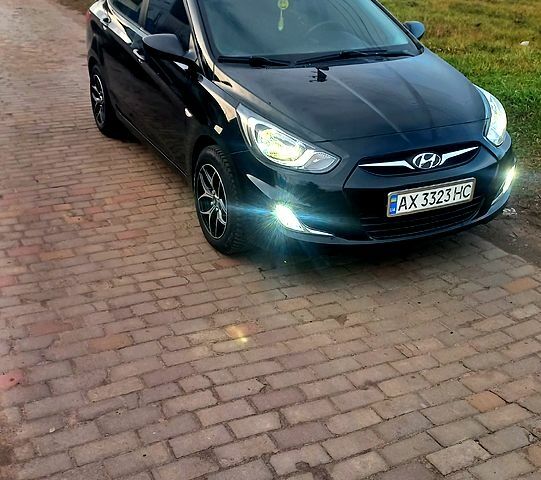 Чорний Хендай Акцент, об'ємом двигуна 1.4 л та пробігом 142 тис. км за 7400 $, фото 1 на Automoto.ua