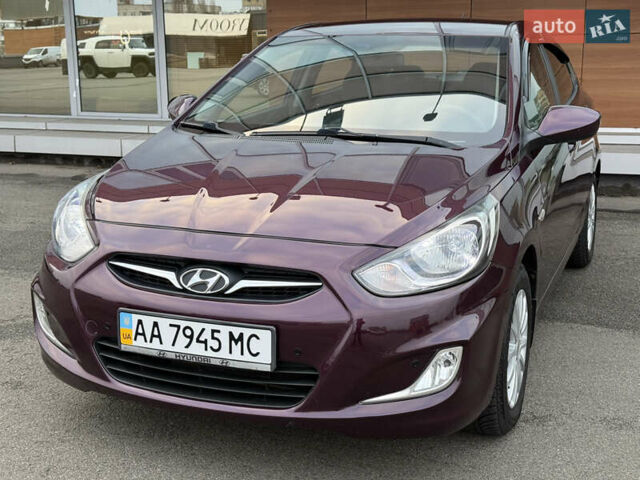 Фіолетовий Хендай Акцент, об'ємом двигуна 1.4 л та пробігом 147 тис. км за 9500 $, фото 1 на Automoto.ua