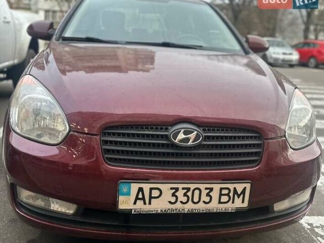 Червоний Хендай Акцент, об'ємом двигуна 1.6 л та пробігом 182 тис. км за 5200 $, фото 1 на Automoto.ua