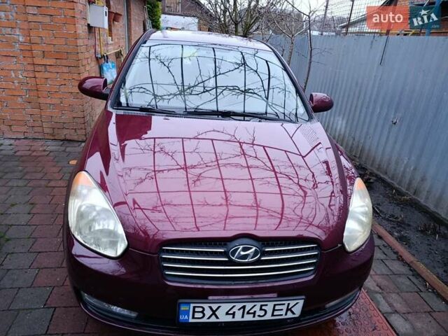 Красный Хендай Акцент, объемом двигателя 1.4 л и пробегом 156 тыс. км за 4700 $, фото 1 на Automoto.ua