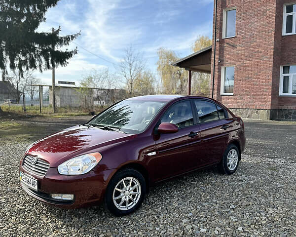 Красный Хендай Акцент, объемом двигателя 1.4 л и пробегом 79 тыс. км за 5399 $, фото 1 на Automoto.ua