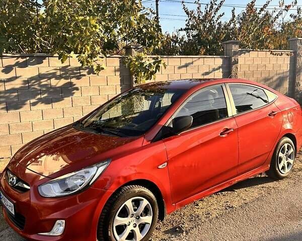 Червоний Хендай Акцент, об'ємом двигуна 1.4 л та пробігом 197 тис. км за 7600 $, фото 1 на Automoto.ua