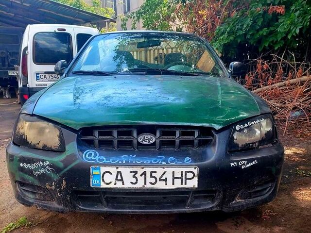 Хендай Акцент, об'ємом двигуна 1.5 л та пробігом 300 тис. км за 590 $, фото 1 на Automoto.ua