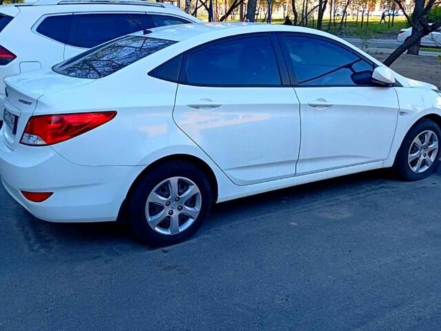 Хендай Акцент, об'ємом двигуна 16 л та пробігом 130 тис. км за 7200 $, фото 1 на Automoto.ua