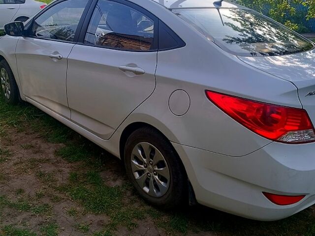 Хендай Акцент, объемом двигателя 1.4 л и пробегом 205 тыс. км за 4000 $, фото 1 на Automoto.ua