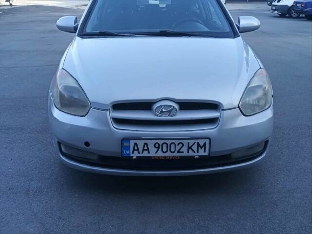 Сірий Хендай Акцент, об'ємом двигуна 1.4 л та пробігом 269 тис. км за 3900 $, фото 1 на Automoto.ua