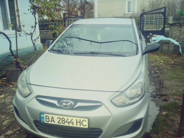 Серый Хендай Акцент, объемом двигателя 1.4 л и пробегом 173 тыс. км за 6500 $, фото 1 на Automoto.ua